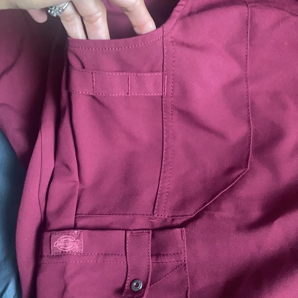 NWT Dickies Cargo Scrubs - Picture 9 of 11